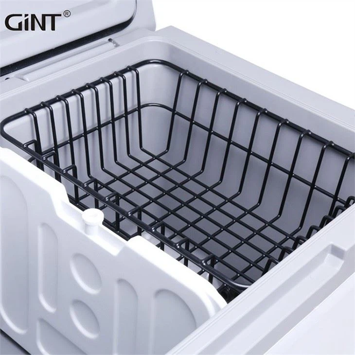 Large Food Drink Storage Insulated Plastic Ice Cooler Box With Handle